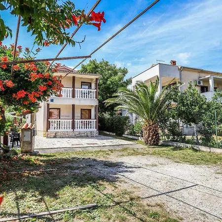 With A Parking Space - 7655 Appartement *
