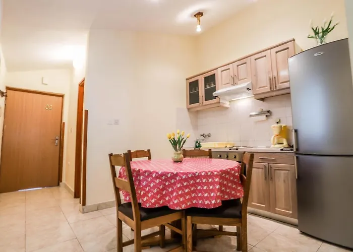 Appartement With A Parking Space - 7655