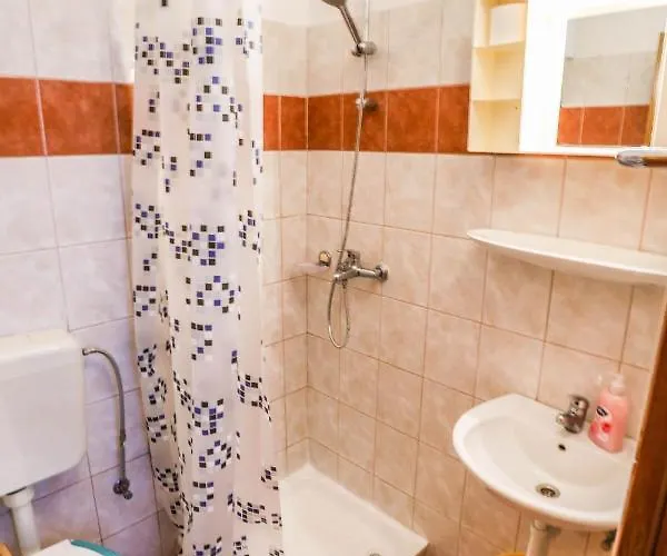 Appartement With A Parking Space - 7655