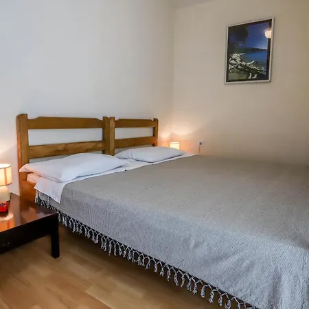 Appartement With A Parking Space - 7655 *