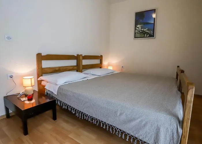 아파트 With A Parking Space - 7655 *